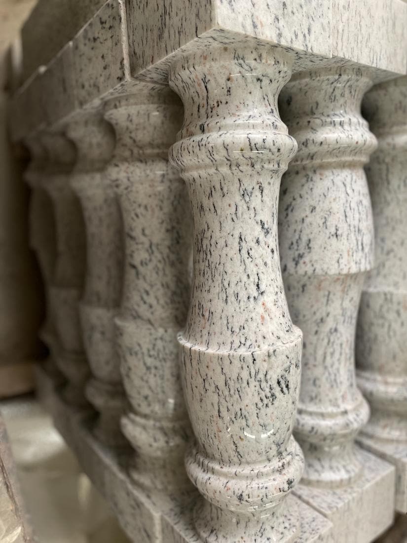 栏杆立柱 / Balusters